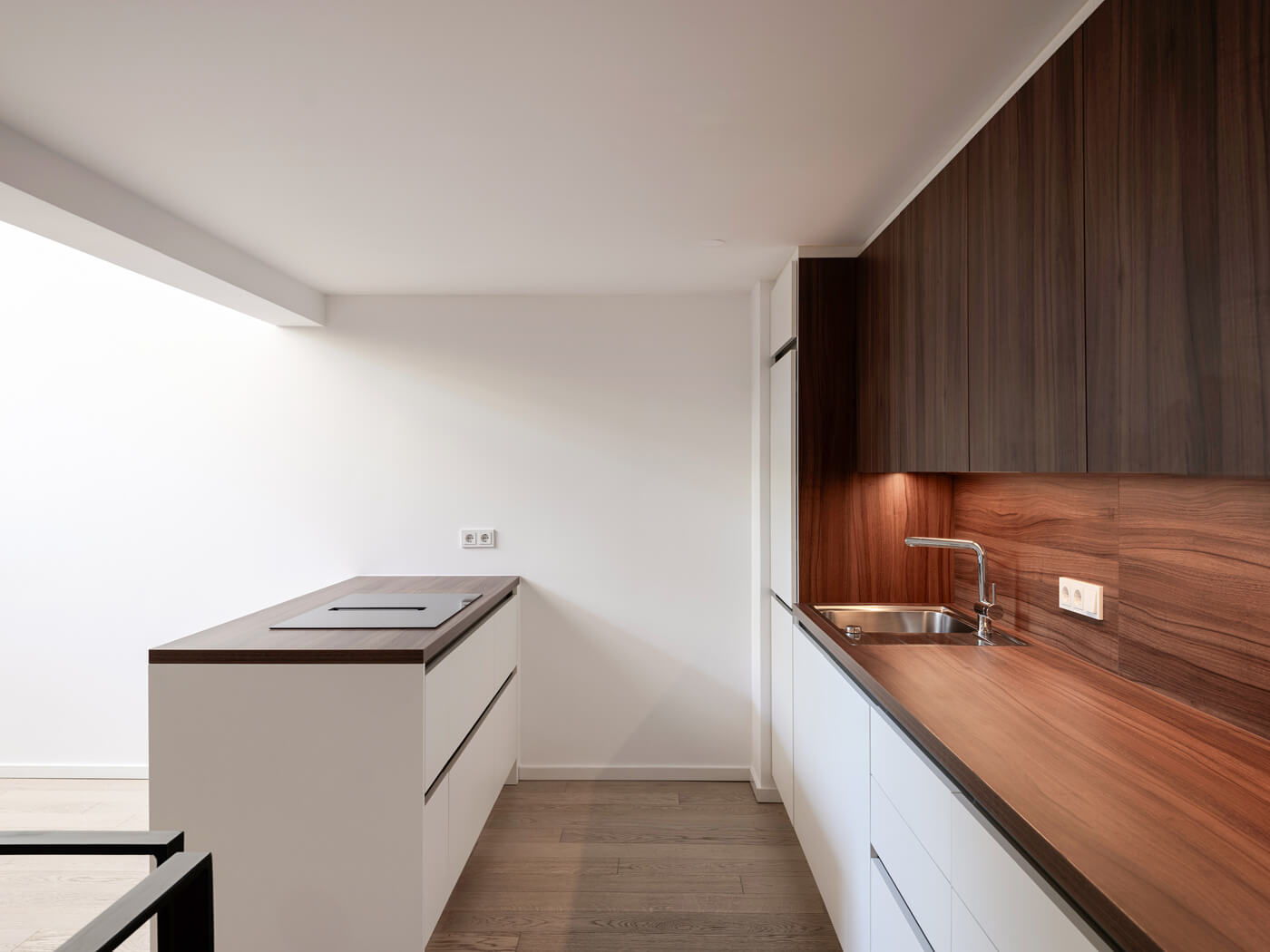 Mezzaninbereich mit Küche im Neubauprojekt Van B in München-Schwabing
