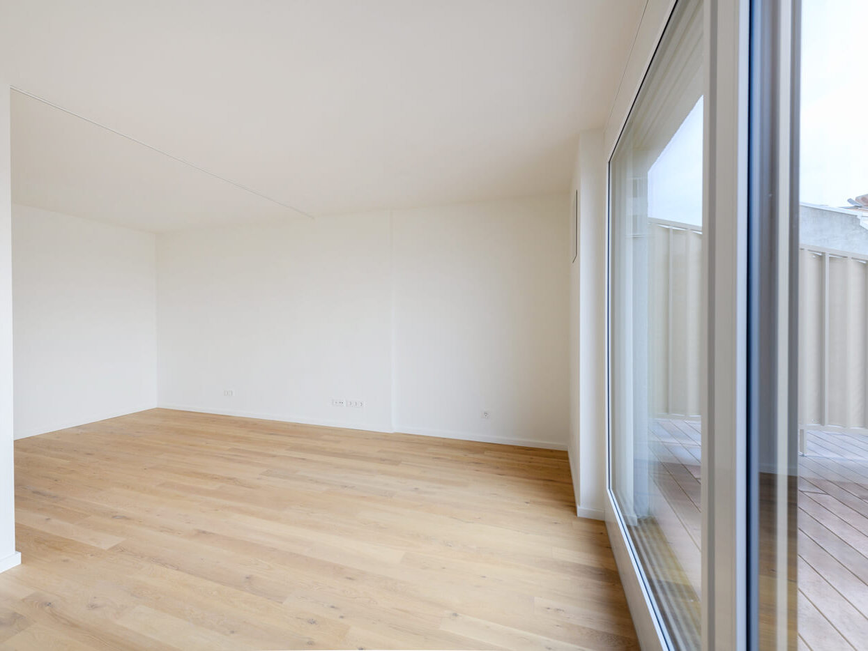 Wohnraum mit Dachterrasse in Wohnung D22 im Kupa Wohnquartier, München Pasing