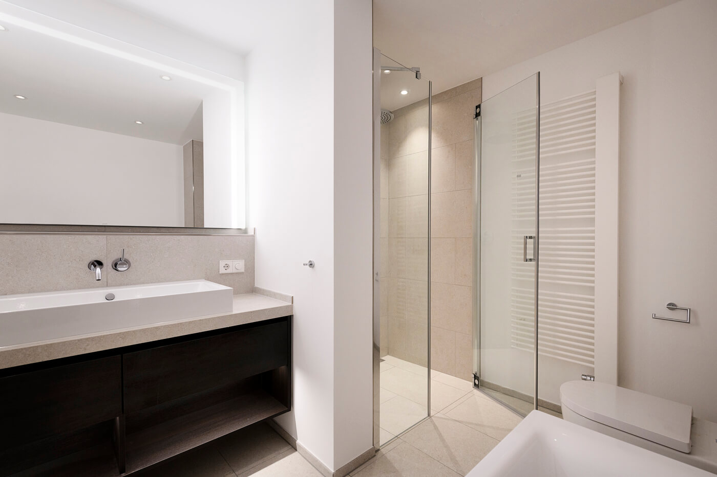 Masterbad einer Mietwohnung des Innenhof-Ensemble Amalie in der Maxvorstadt