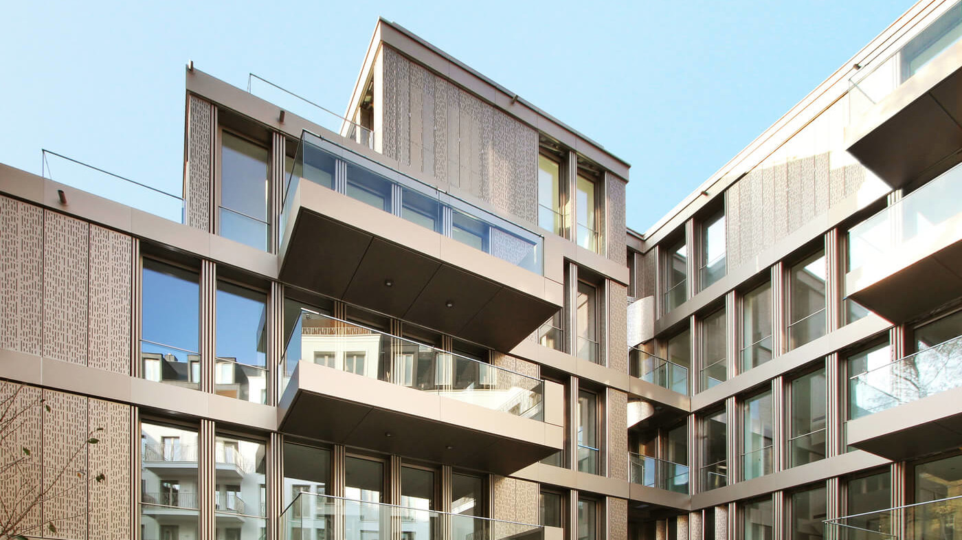 Nahaufnahme der Fassade von T19