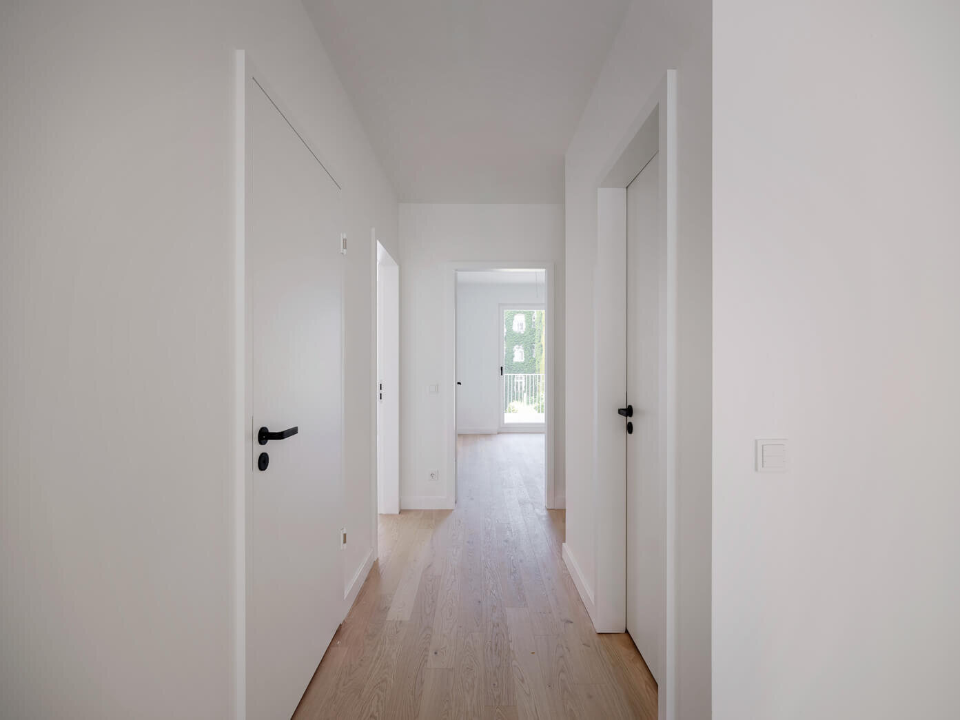 Flur der Wohnung H.17 im Neubau VINZENT in München- Neuhausen