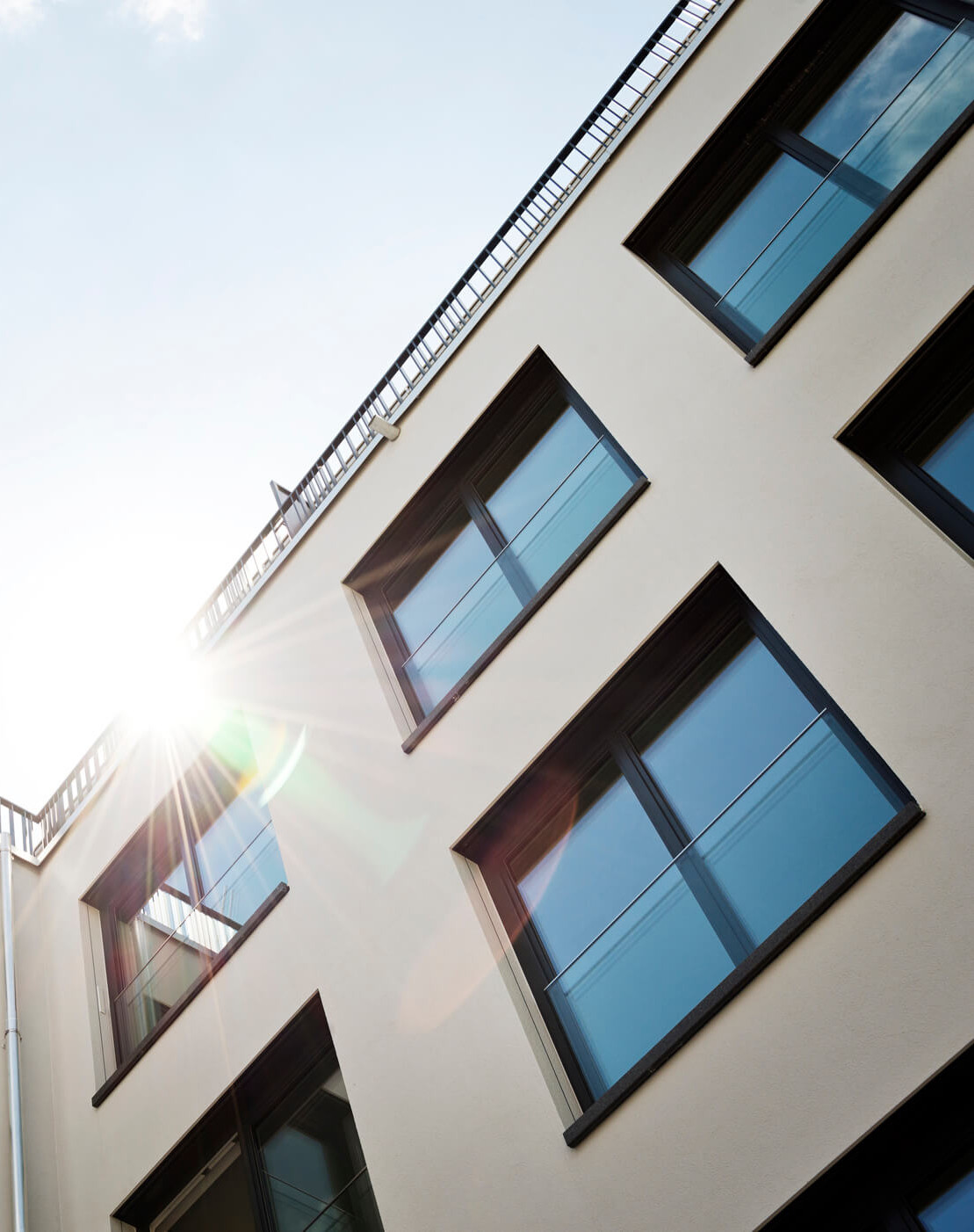Nahaufnahme der Fassade von Wohnprojekt am Breiteranger