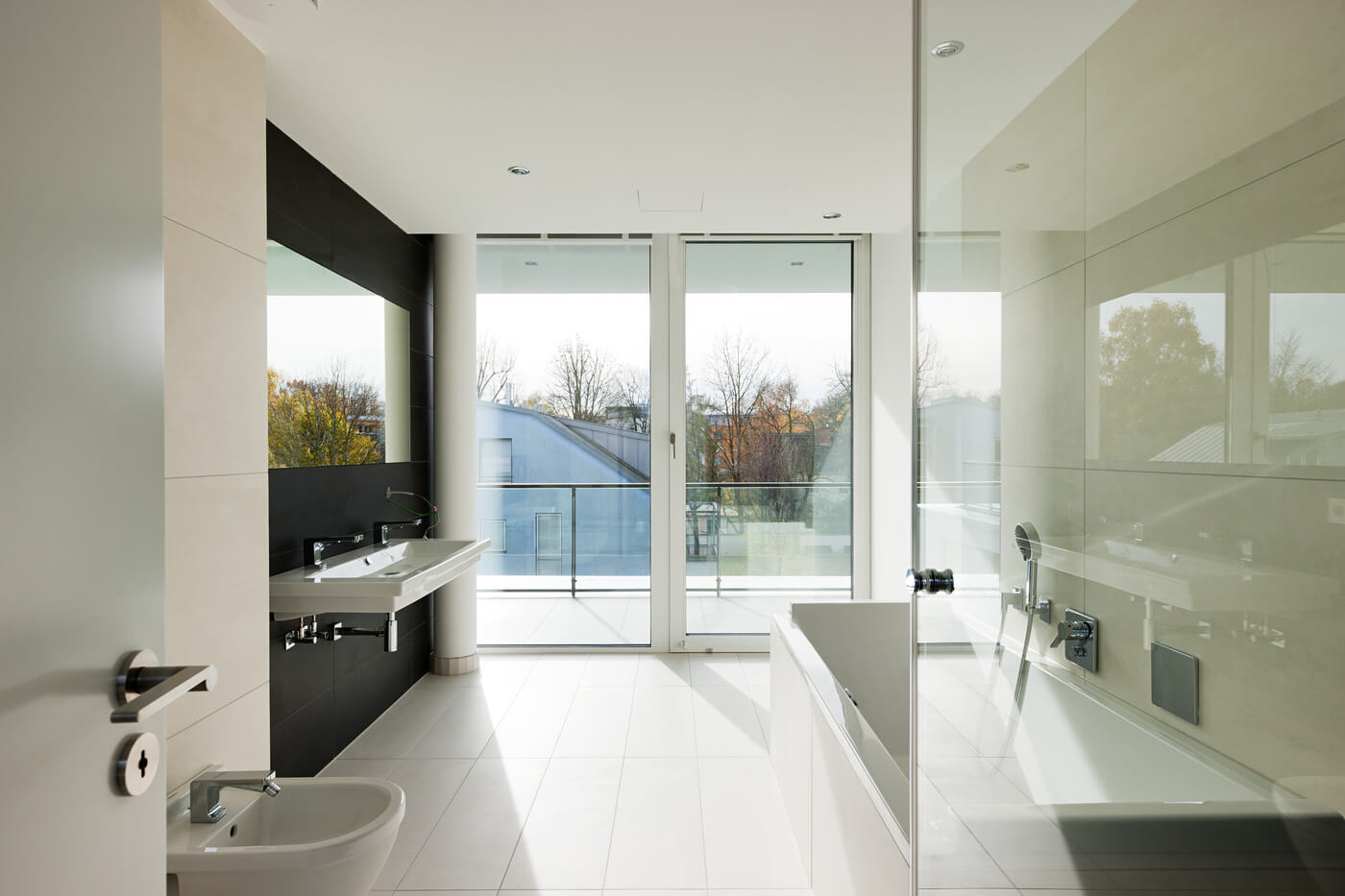 Bad einer Eigentumswohnung in der Osterwaldstraße