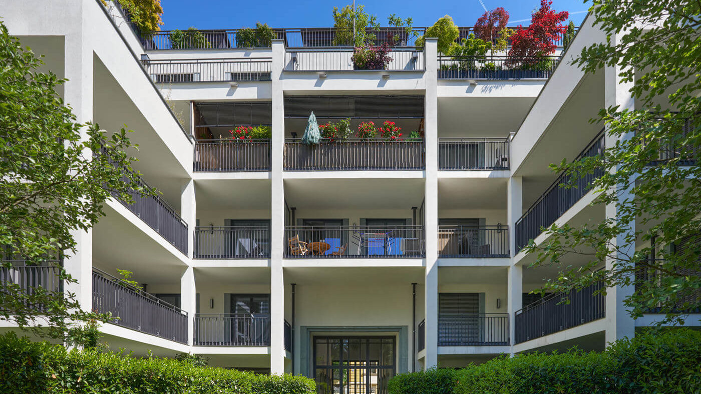 Fassadenansicht des Ensembles in der Kaulbachstr. in München-Schwabing