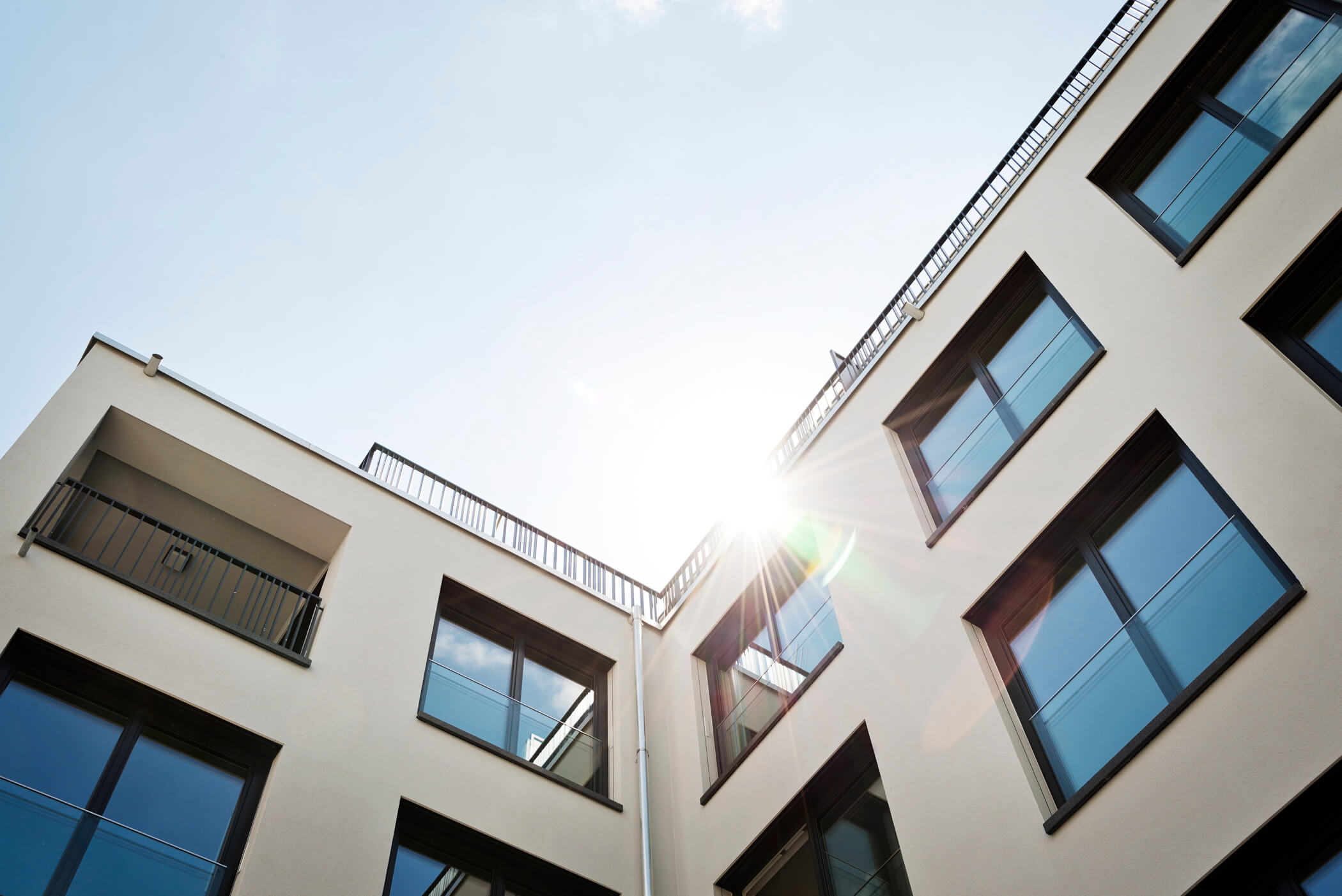 Nahaufnahme der Fassade von Wohnprojekt am Breiteranger