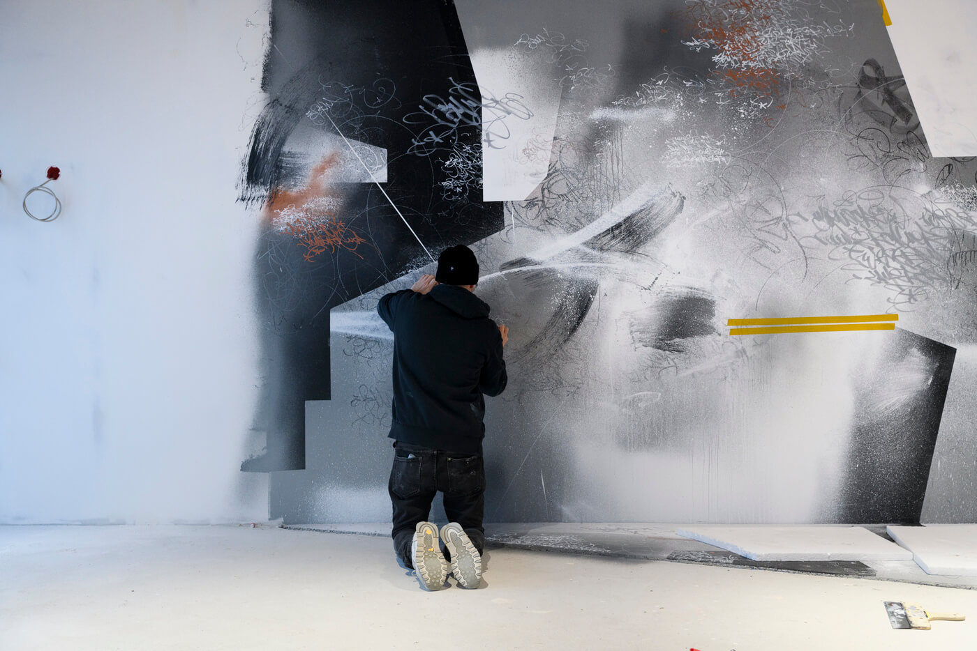 Co-Living-Space Van B: Urban Contemporary Art von LAYER CAKE