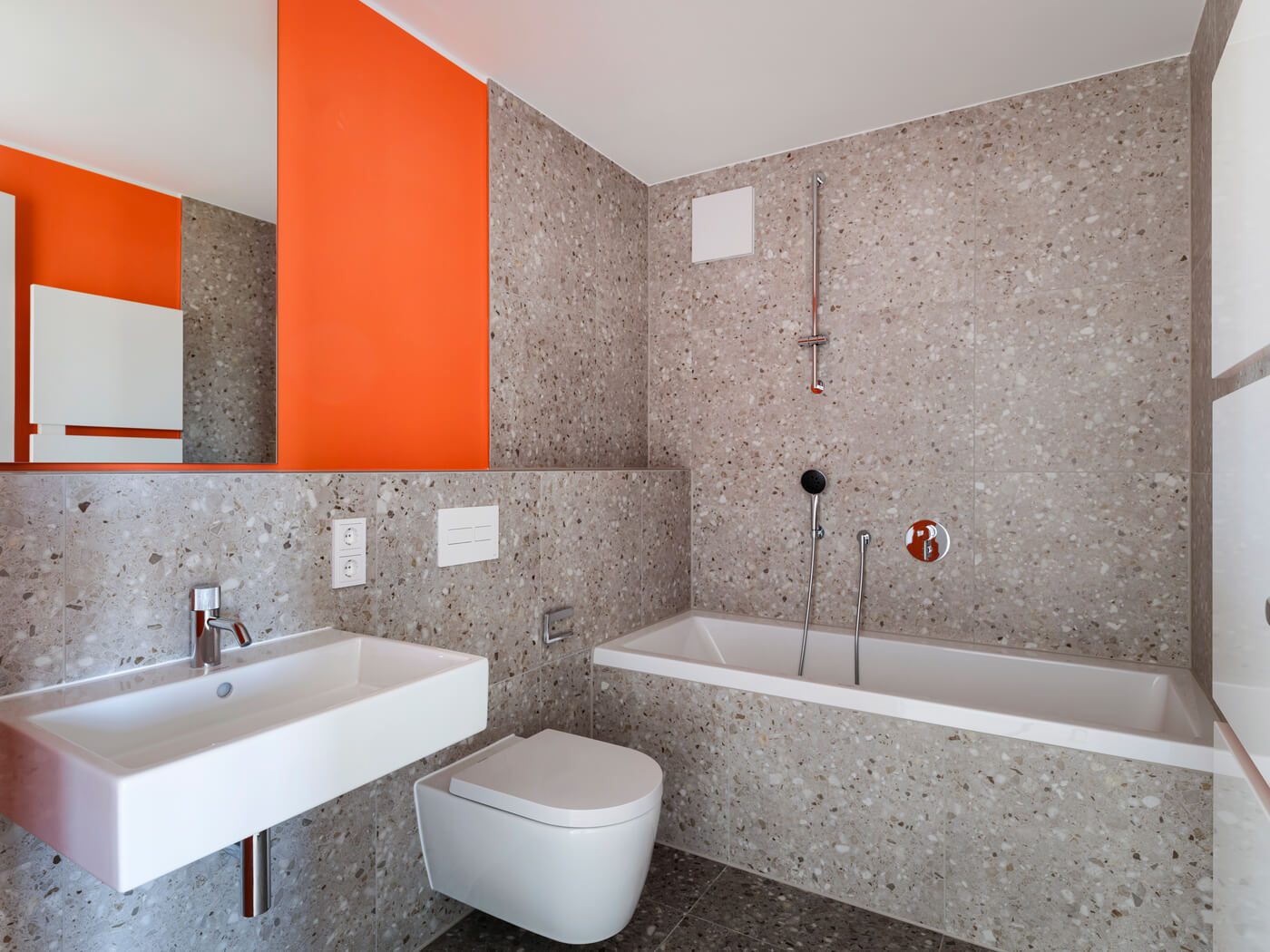 Bad der Wohnung F.122 im Neubauprojekt Van B in München-Schwabing